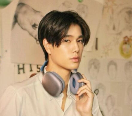 Summer Night (2024) - Lune